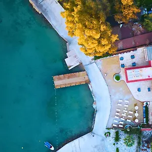 Otel Club Aquarium &, Güvercinlik